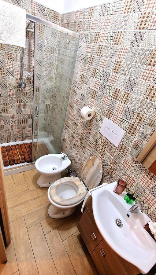 Maison Zaza Наполи Екстериор снимка
