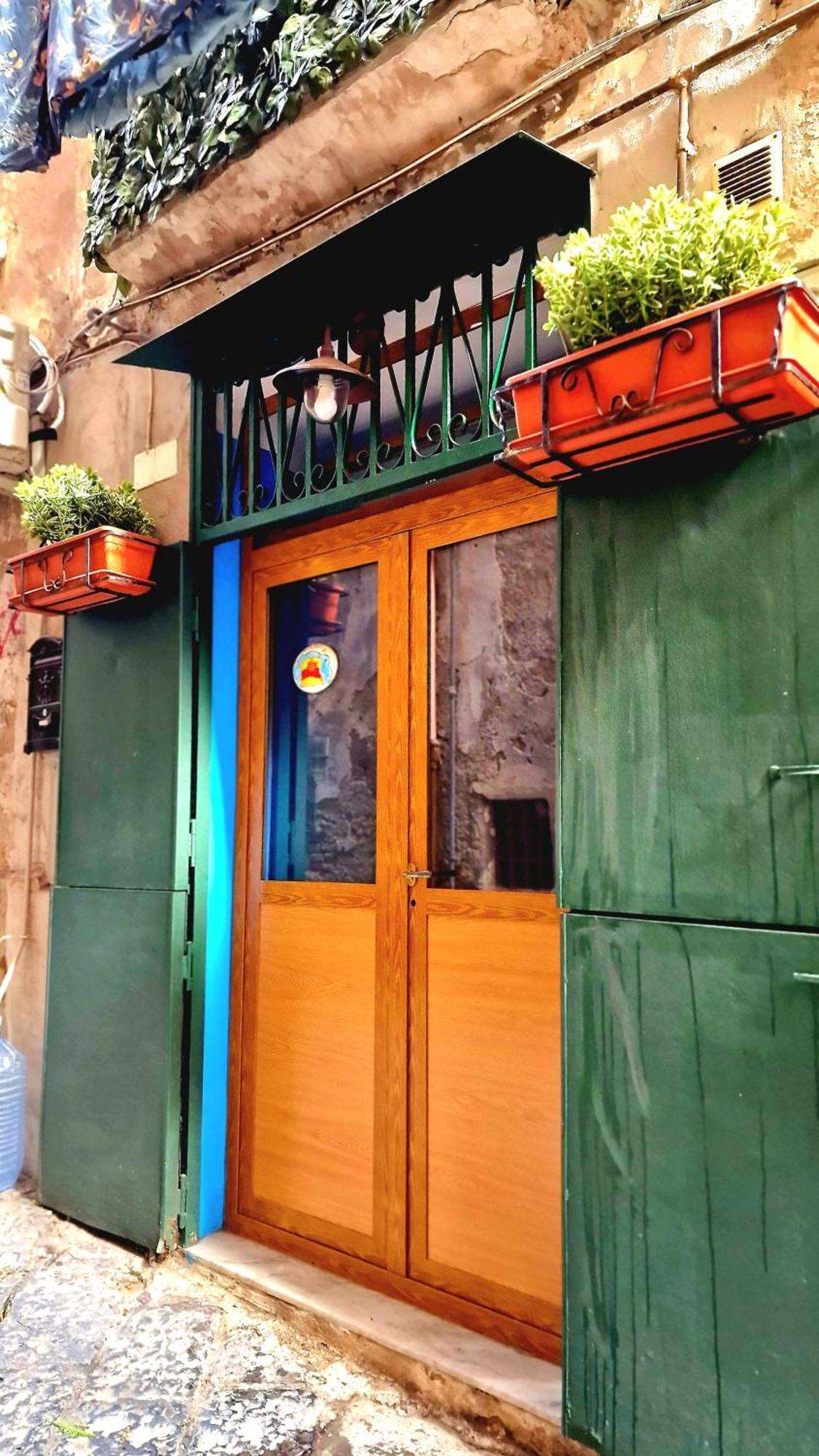 Maison Zaza Наполи Екстериор снимка